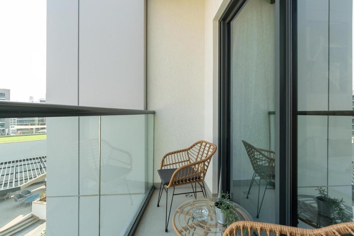 Calming 1br Sobha Hartland 10 Mins To Mall By Vibel Dubai