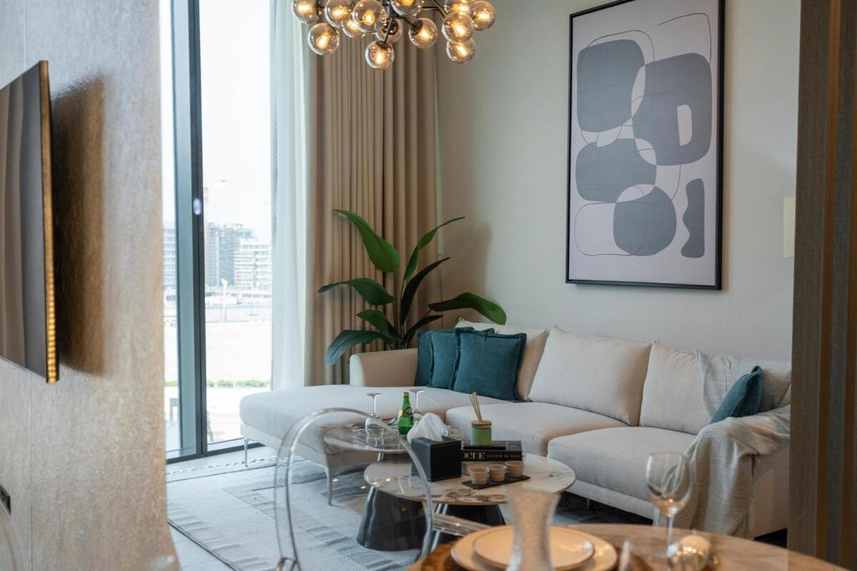 Calming 1br Sobha Hartland 10 Mins To Mall By Vibel Apartment